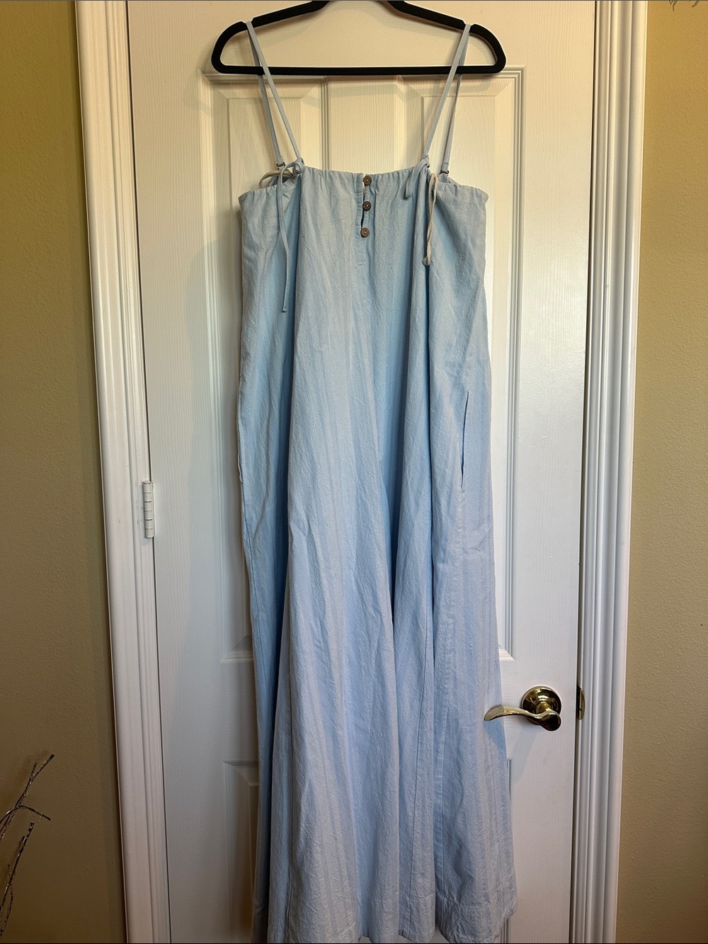 Free People All For Sun Maxi Dress. Light blue. Large. New with tags. Pockets! - Picture 3 of 3